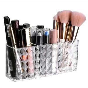 Makeup Brush Holder Organizer 3 Slots Clear Brush Storage Acrylic Makeup Brush